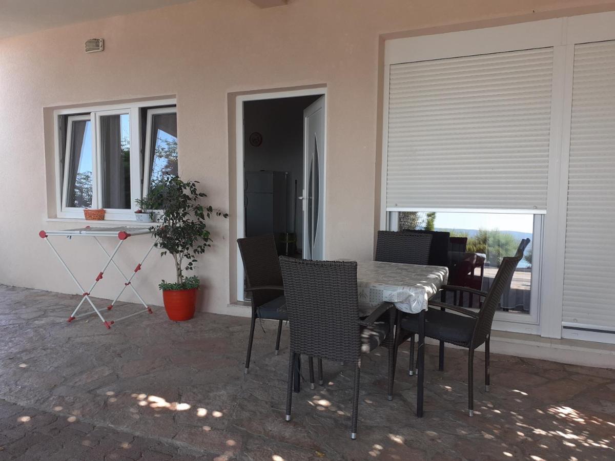 Omis Apartmani Mouse Exterior photo